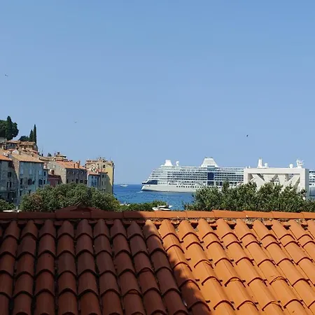 Delfin Appartement *