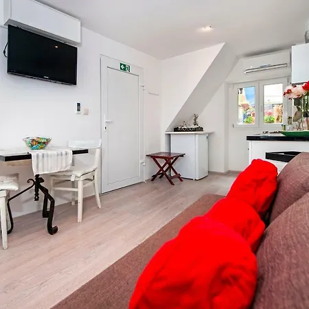 Delfin Lägenhet Rovinj