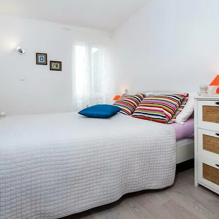 Apartment Delfin *